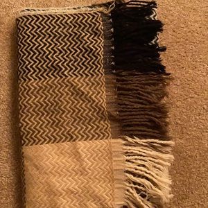 Acrylic earth tones scarf